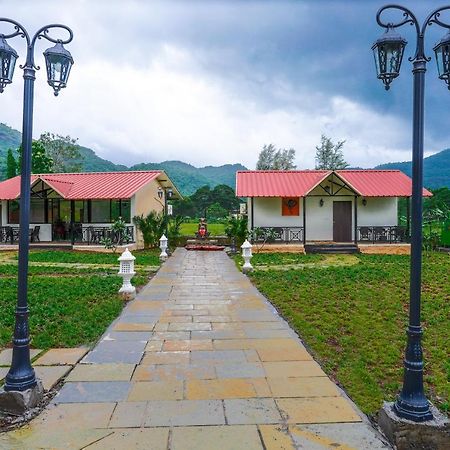 Ninad Homestays Karjat Exterior foto